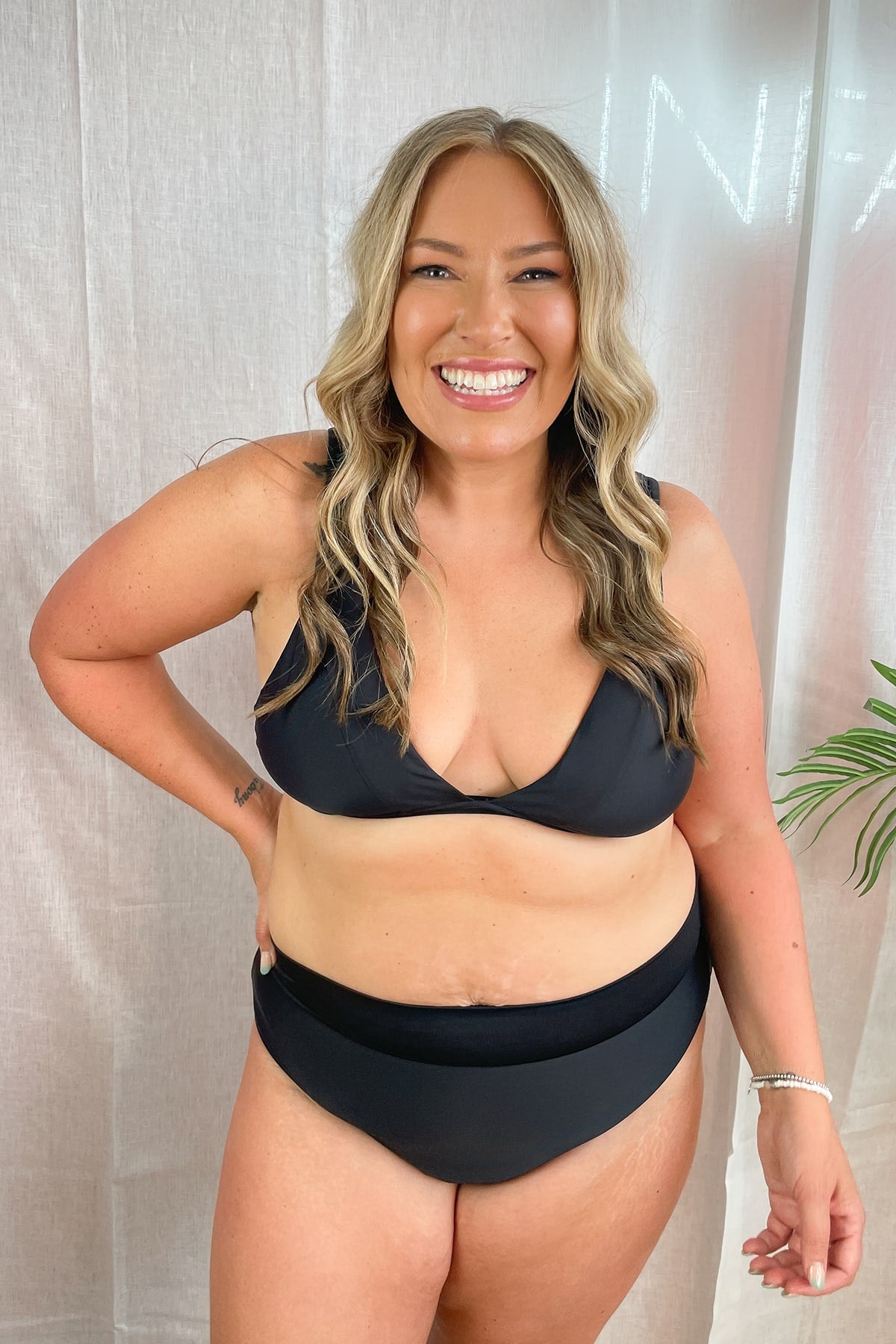 Lola Triangle Top - Black on Black