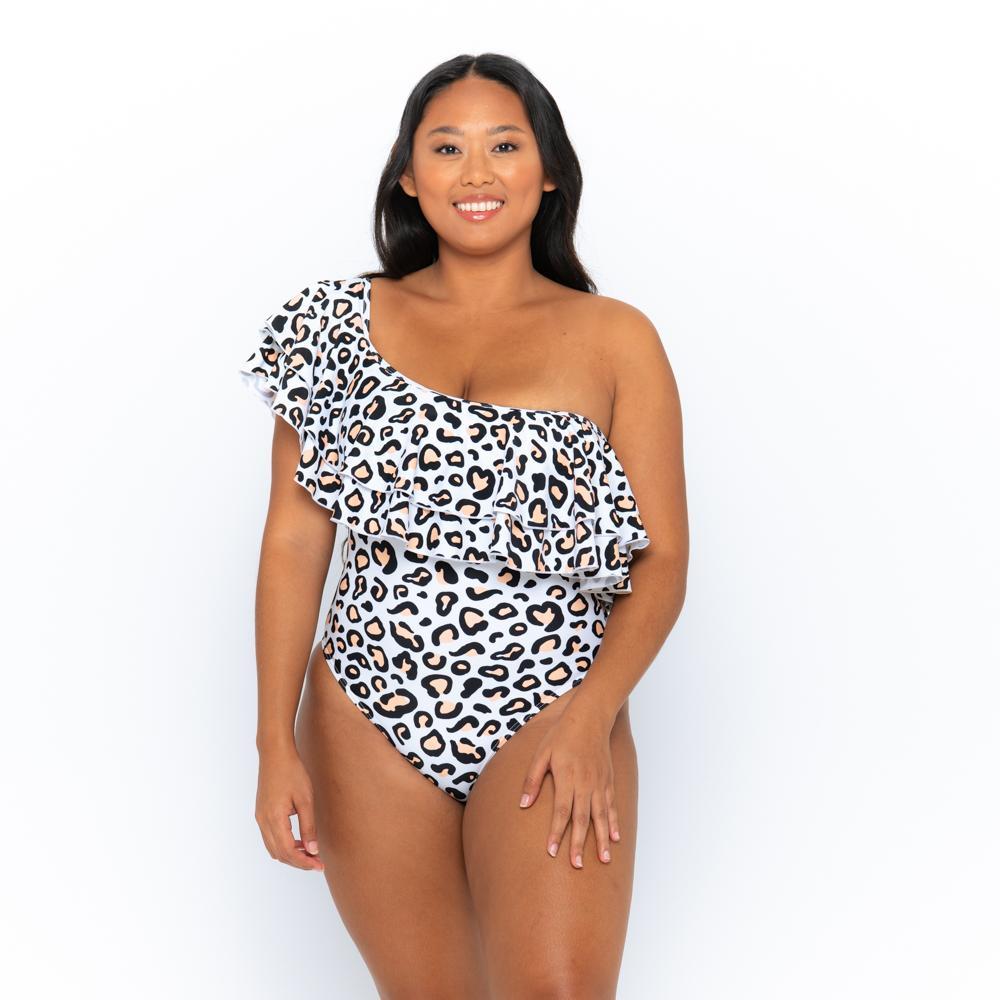 0f089a3bcf38d052f7882d12b3923a82%2FSafari-leopard-miranda-curve-42.jpg