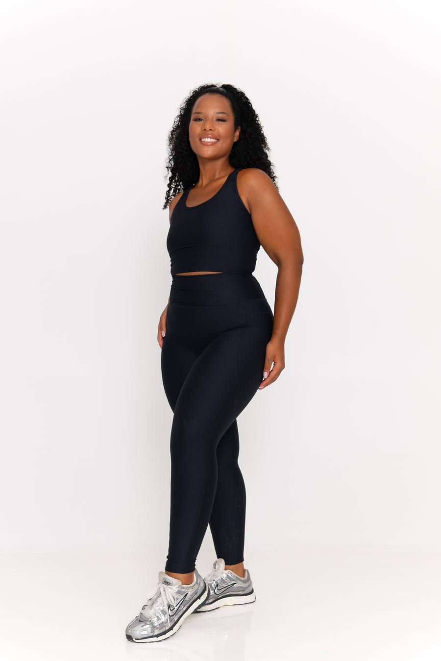 Abby Active Crop - Black