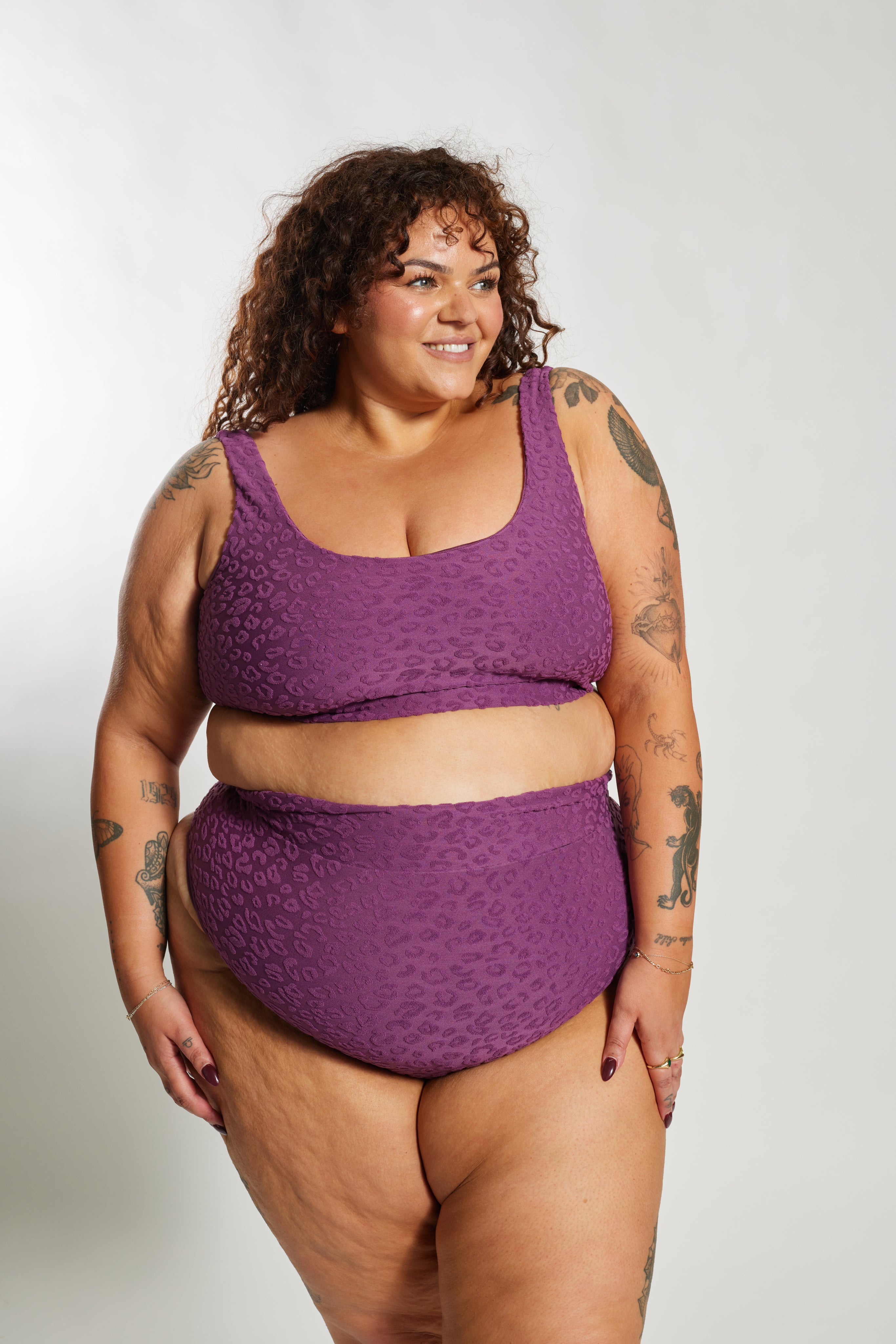 Ginger Bikini Bottom Curve - Textured Leopard Grape