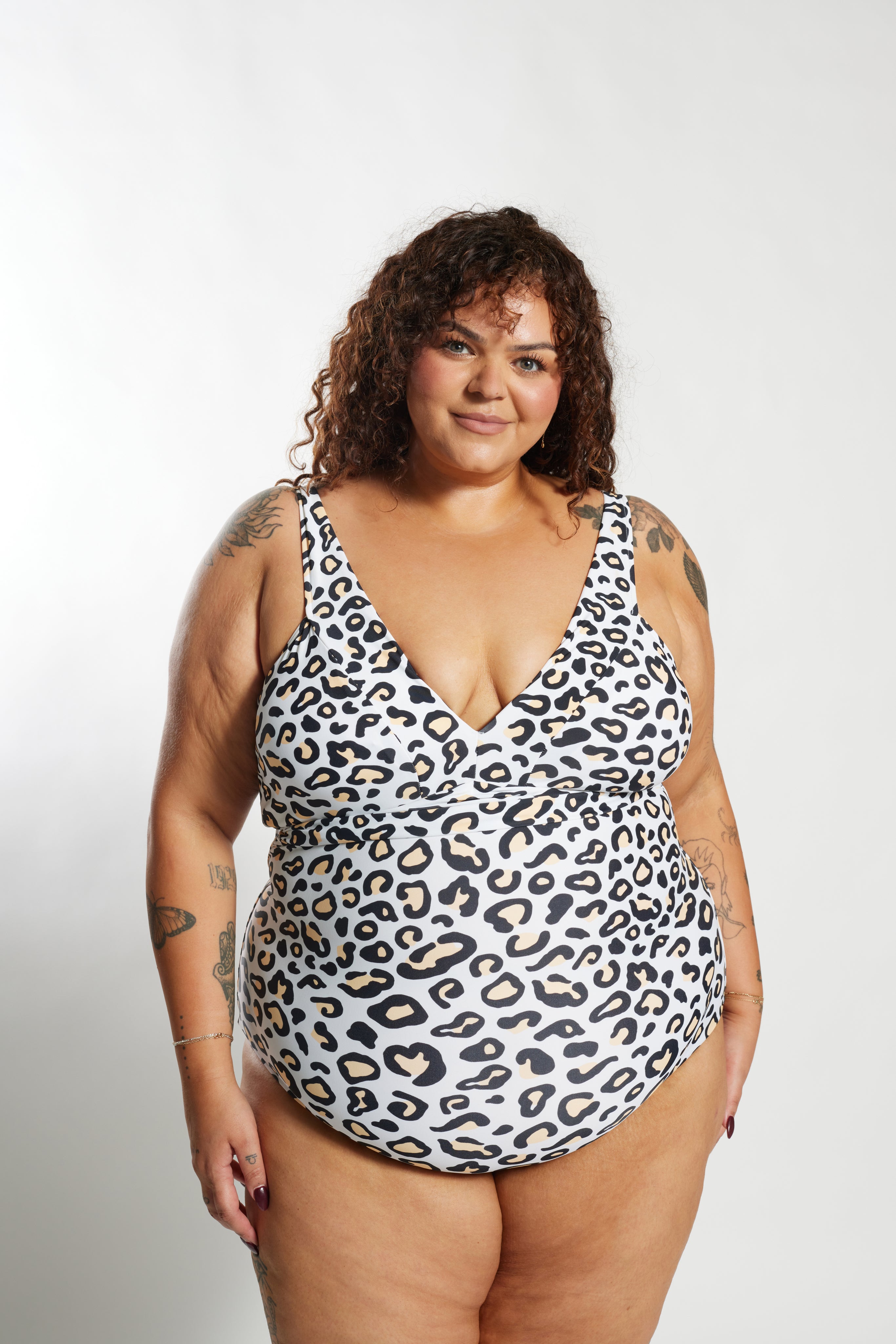 Gwen One Piece Curve - Safari Leopard