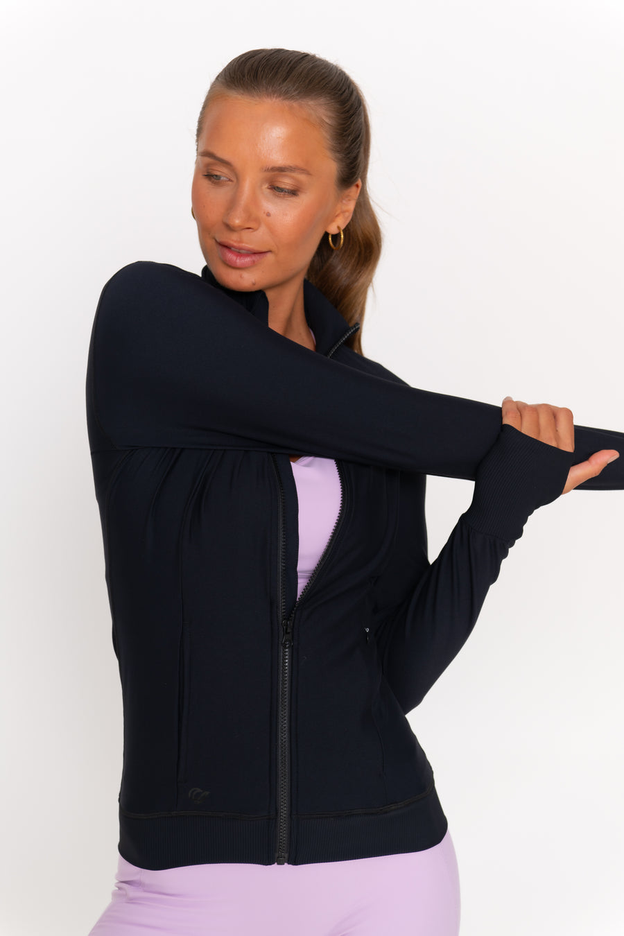 Quinn Active Zip - Black