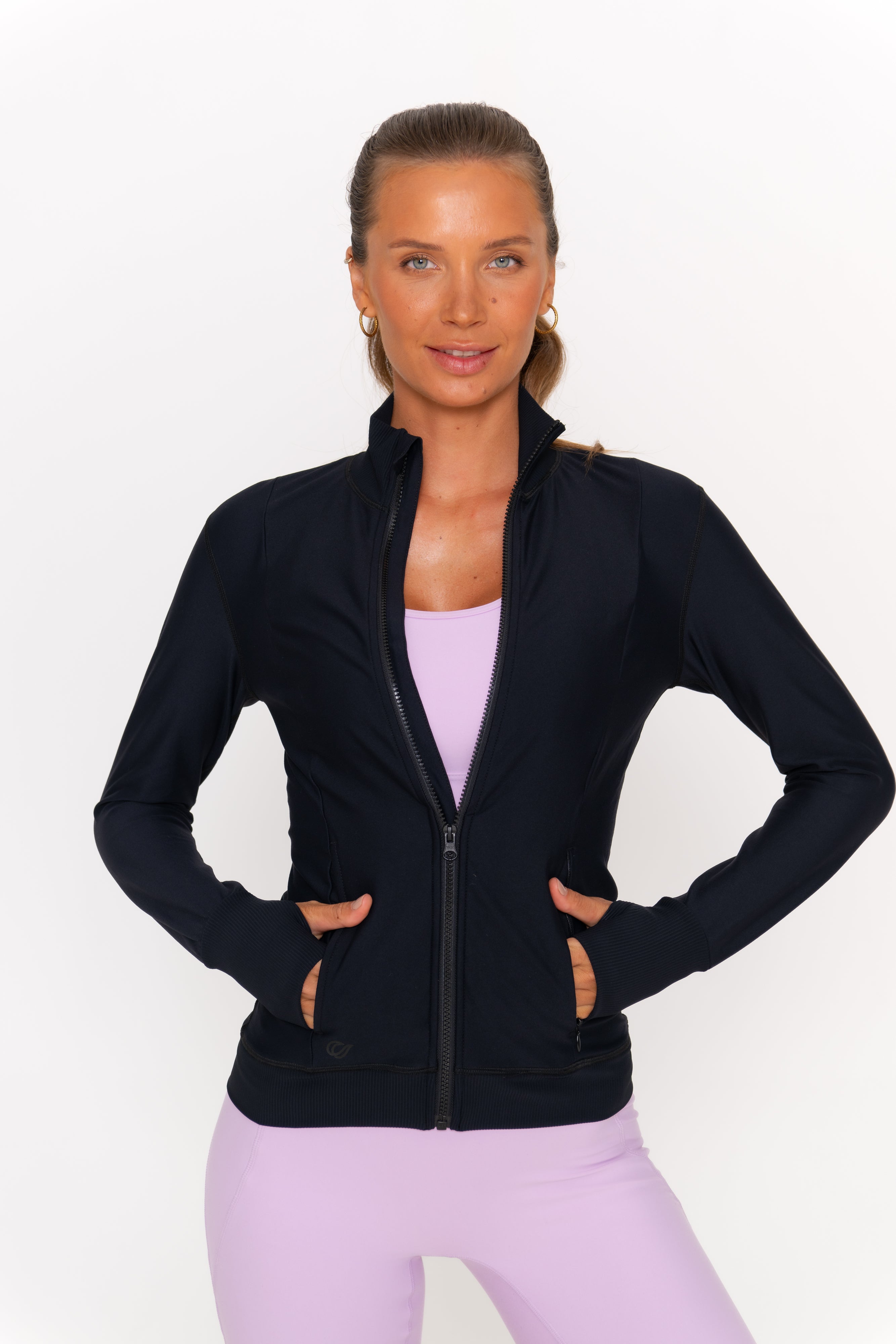 Quinn Active Zip - Black