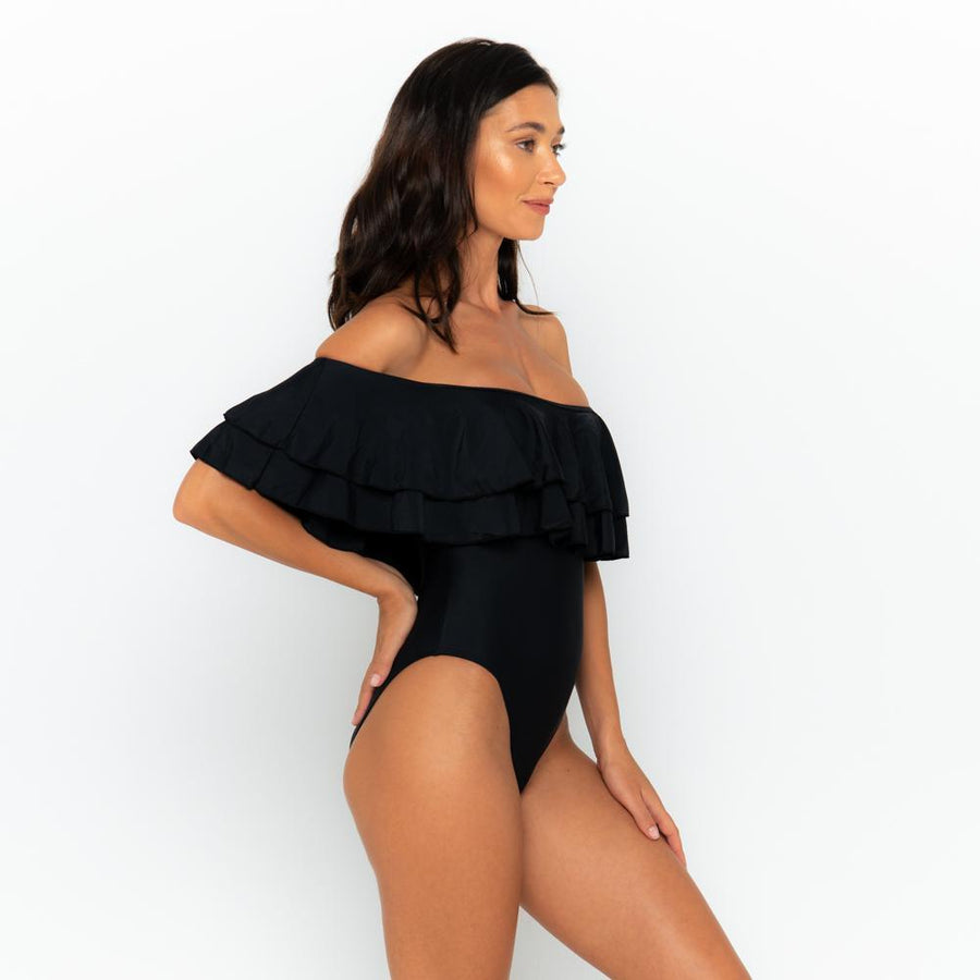 0f089a3bcf38d052f7882d12b3923a82%2FBlack-miranda-26.jpg